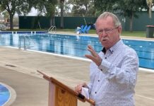 Brock urges community to look at council budgets