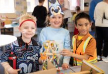 A land ‘dirt’ by sea