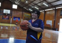 Basketballers hit the court