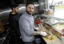 Mobile food vendors striking a balance