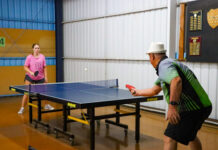 Red, Blue fight out a close match