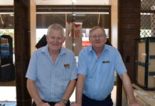 Desmond’s Jewellers closes up shop