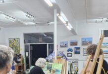 Art group hosts workshop