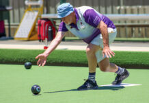 Mixed results for bowlers