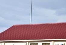 Savoy wins season opener