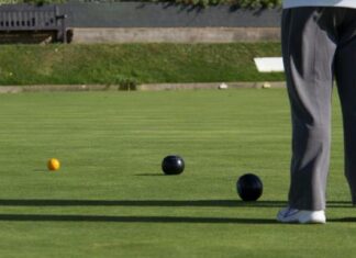 Laura crowned premiers