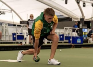 Mid North bowler eyes Glasgow