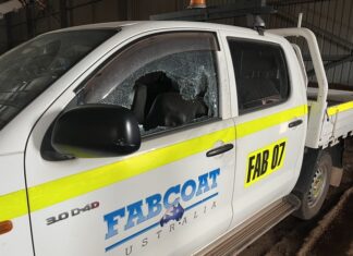 $400k theft rocks business